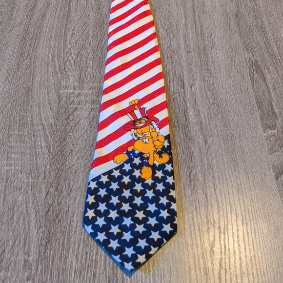 Paws Addiction Garfield American Flag Tie - Picture 1 of 7